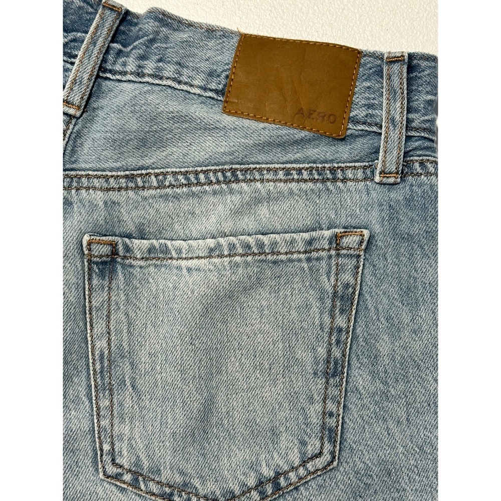 AEROPOSTALE Womens Denim Mom Shorts Light Wash Frayed Hem Size 00 - Picture 8 of 10